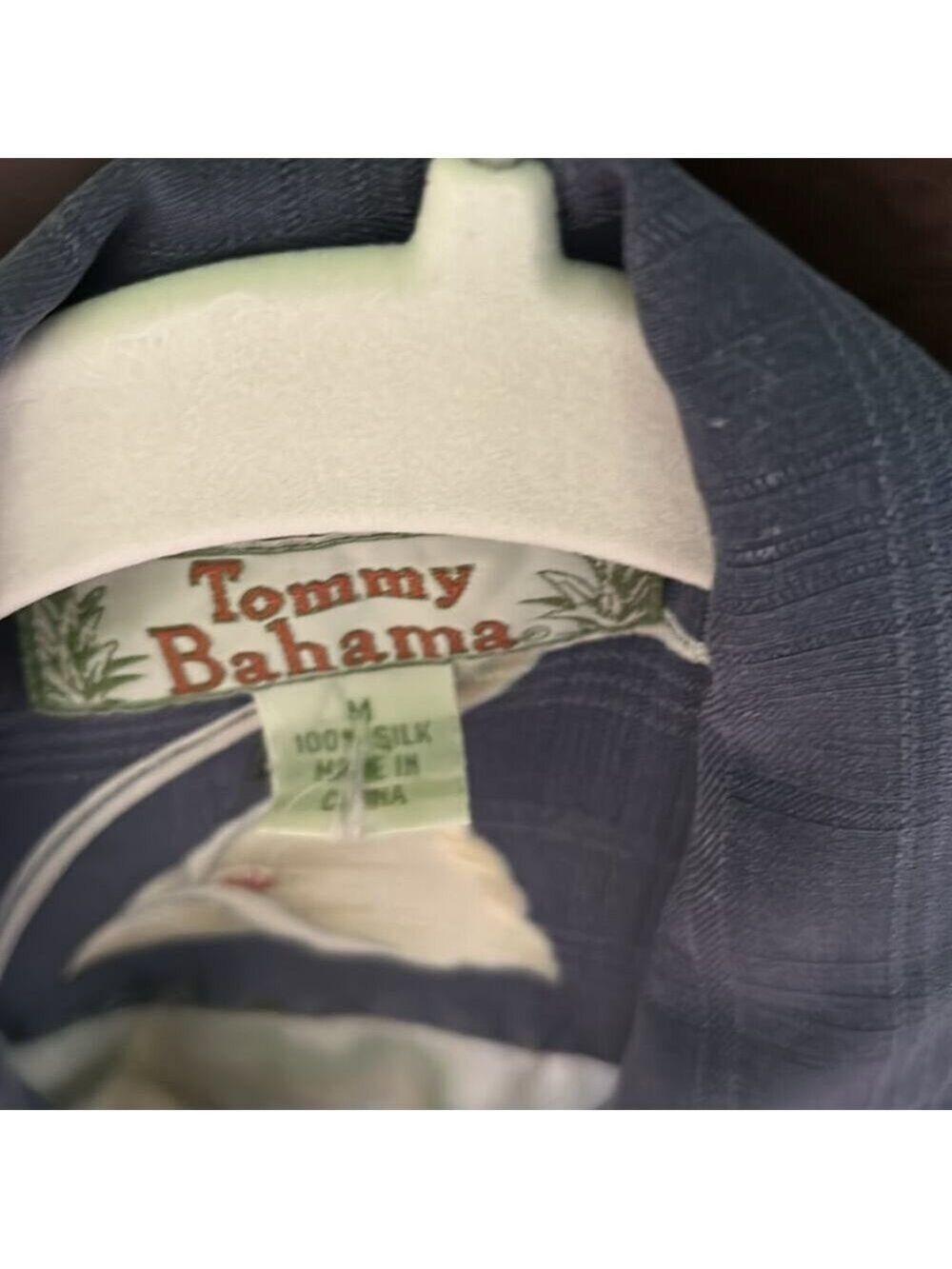 Tommy Bahama men’s shirt